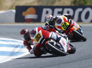 Dimas Ekky Finis Ketujuh di Estoril Dimas Ekky Finis Ketujuh di Estoril