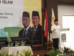 Gelar Halalbihalal, Fraksi PKS Minta Ulama Jangan Dihina