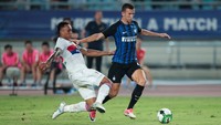 Winger Inter, Ivan Perisic menjadi salah satu pemain yang disorot. Pasalnya, Perisic sempat santer dikabarkan akan meninggalkan Inter di musim panas ini. Foto: REUTERS/Stringer