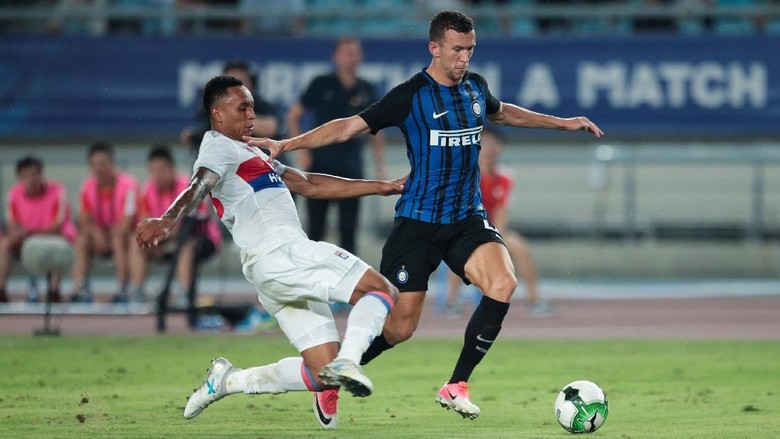 Jawaban Spalletti Saat Ditanya Lagi soal Perisic dan Belanja AC Milan