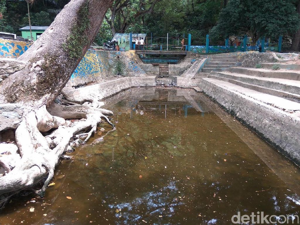 Foto: Pemandian Mata Ie, Nasibmu Kini.. Foto: Pemandian Mata Ie, Nasibmu Kini..