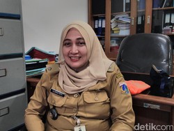 Lurah Melawai: Kalau Banyak Aduan, PKL di Trotoar Ditertibkan