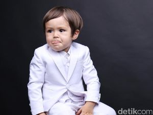 Buka Gerai Roti, Jessica Iskandar: El Barack Jadi Bos Kecil