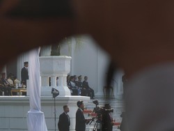 Presiden Jokowi Lantik 728 Capaja Akademi TNI dan Polri