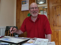 Salut! Meski Tunanetra, Kakek Ini Jago Melukis Pakai Cat Air