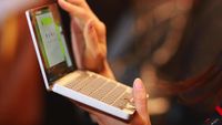 Beragam Gaya Laptop Terkecil di Dunia