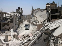 Serangan Udara Koalisi AS Tewaskan 9 Warga Sipil Suriah di Raqqa