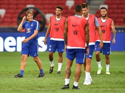 Conte Tegaskan Tekad Chelsea Raih Trofi Pertama di Musim Baru