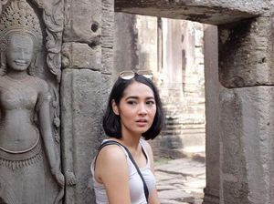 Resmi Cerai, Niken Anjani Pajang Foto Bareng Pria Bule Resmi Cerai, Niken Anjani Pajang Foto Bareng Pria Bule