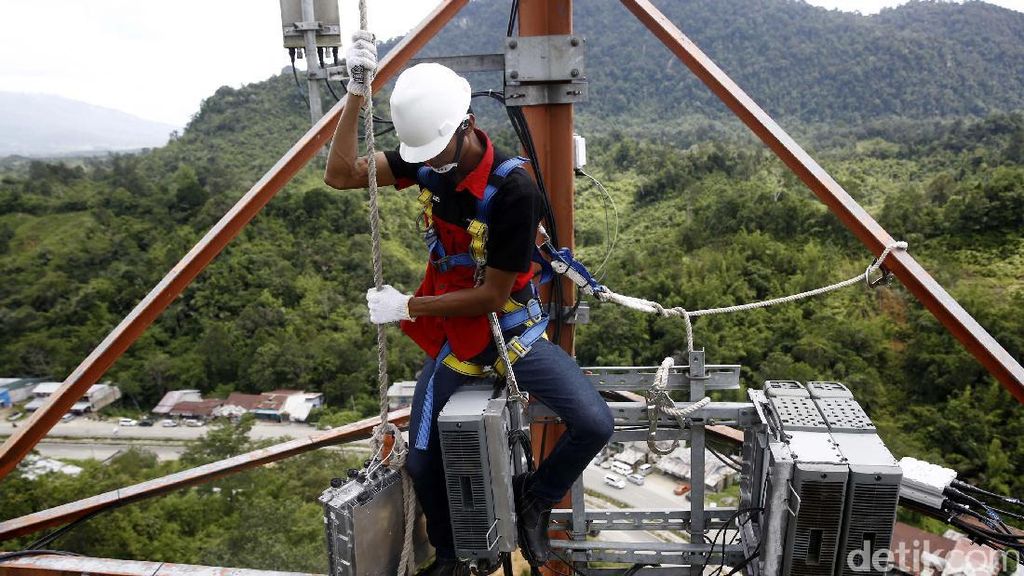 Jaringan Telekomunikasi di Sulteng Telah Berfungsi 75,65% Jaringan Telekomunikasi di Sulteng Telah Berfungsi 75,65%