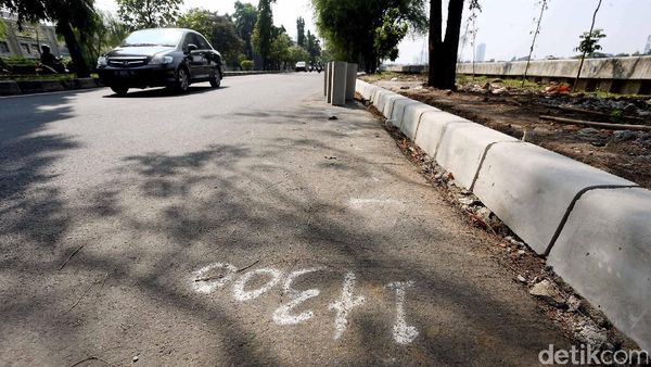 Pembatas Jalan Baru, Percantik Jalan Danau Sunter
