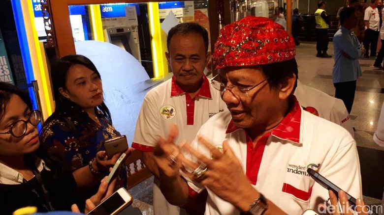 Gubernur Sulawesi Tengah, Longki Djanggola (Randy/detikTravel) Gubernur Sulawesi Tengah, Longki Djanggola (Randy/detikTravel)