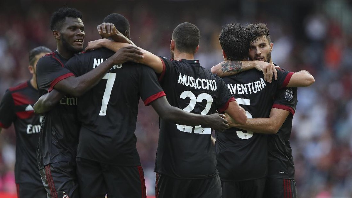 AC Milan akan menjalani kualifikasi Liga Europa, Jumat (28/7) dinihari WIB (Foto: Lintao Zhang/Getty Images)