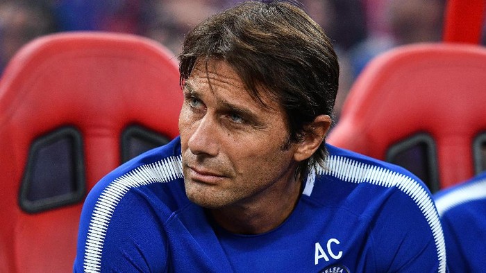 Conte Desak Chelsea Belanja Pemain Lagi