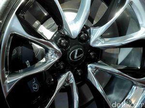 Mobil Bekas Lexus Biasanya Diberi ke Saudara, Teman atau Anak Buah