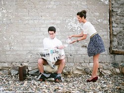 Tak Terpikirkan, 7 Foto Pre-Wedding Paling Aneh