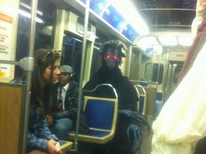 Foto: 15 Penumpang Aneh yang Bisa Ditemukan Saat Naik Kereta Foto: 15 Penumpang Aneh yang Bisa Ditemukan Saat Naik Kereta