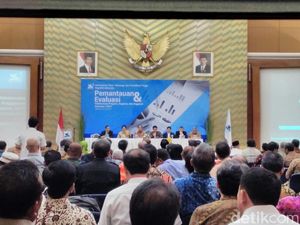 Menristek soal Dosen Gabung HTI: Dirangkul, Jangan Langsung Tendang