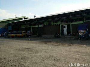 Pasokan Beras ke Pasar Induk Cipinang Berkurang, Kok Bisa? Pasokan Beras ke Pasar Induk Cipinang Berkurang, Kok Bisa?