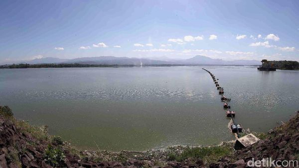 Pesona Waduk Panglima Besar Jenderal Soedirman