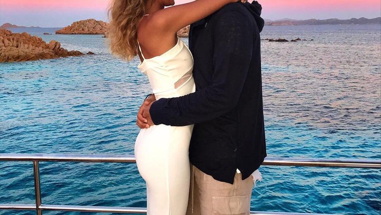 Kemesraan Alvaro Morata dan istrinya, Alice Campello (Instagram/@alvaromorata) Kemesraan Alvaro Morata dan istrinya, Alice Campello (Instagram/@alvaromorata)