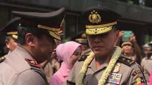 Irjen Idham Melepas Irjen Iriawan Tinggalkan Polda Metro