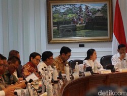 Jokowi Ingatkan agar Tak Beli Alutsista Berumur Pendek