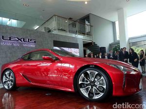5 Orang Kaya RI Sudah Pesan Mobil Rp 4,29 Miliar dari Lexus 5 Orang Kaya RI Sudah Pesan Mobil Rp 4,29 Miliar dari Lexus