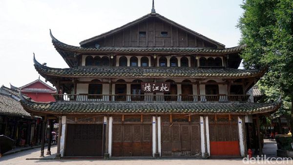Foto: Kota Tua Berusia 1.700 Tahun di China
