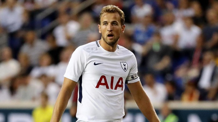 Spurs Belum Belanja, Kane Justru Senang