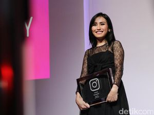 Ayu Ting Ting Soal Nikah Lagi, Sarita Pergoki Suami dengan Jennifer Dunn