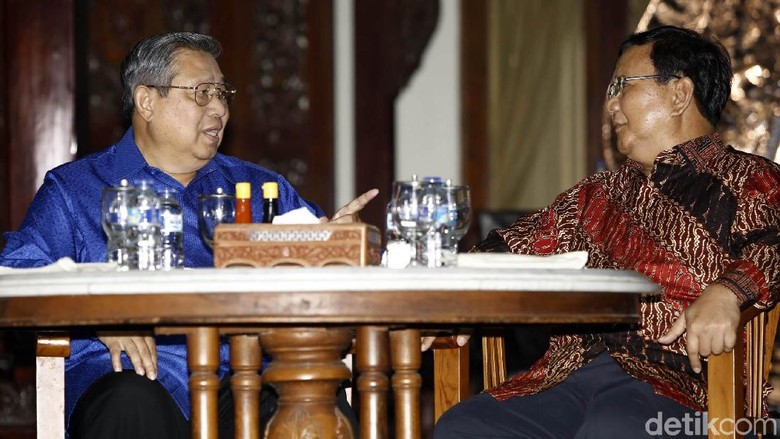 SBY dan Prabowo Akan Bertemu Malam Ini SBY dan Prabowo Akan Bertemu Malam Ini