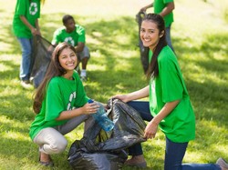 Hobi Unik Miliuner Wanita yang Suka Pungut Sampah untuk Olahraga