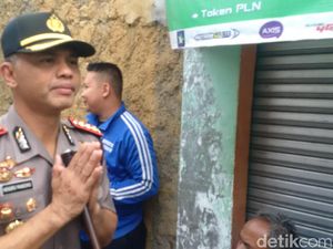 35 Anak SD di Bandung Keracunan Jajanan 35 Anak SD di Bandung Keracunan Jajanan