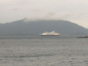 Cuaca Buruk, Kapal Pesiar dari Thailand Gagal Merapat di Sabang