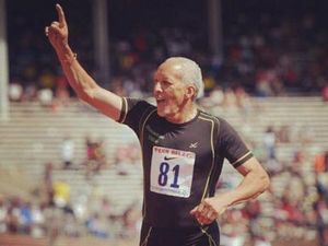 Foto-foto Lansia Super, Masih Bugar dan Enerjik di Usia Senja