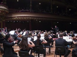 Gelar Showcase, Grup Orkestra Spanyol Kunjungi Pulau Seribu