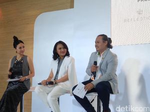 Eko Nugroho Kolaborasi dengan AQUA Reflections Ciptakan Karya Bening