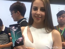 Meizu Pro 7 Dirilis, Ada Kamera dan Layar Ganda
