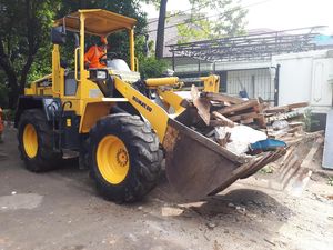 32 Gubuk Liar Pinggir Kali Surabaya Ujung Ditertibkan