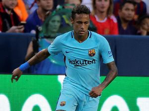 Barca Sementara Unggul 1-0 Atas MU Barca Sementara Unggul 1-0 Atas MU