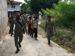 Main Gaple Saat Jam Belajar, 5 Siswa di Pekanbaru Diamankan Satpol PP