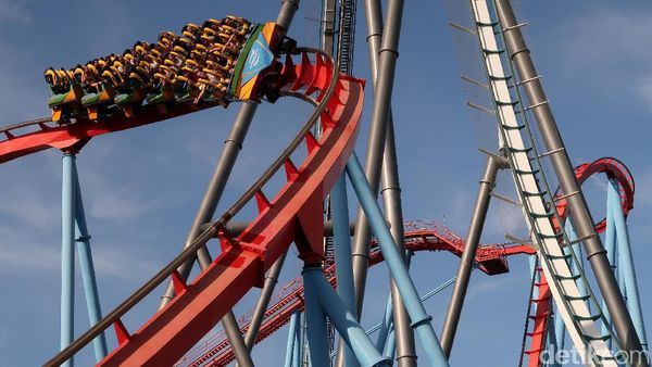 Dragon Khan dan Shambhala yang Menakutkan