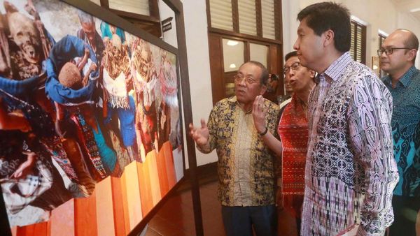 Keindahan Danau Toba dalam Frame Karya 7 Negara