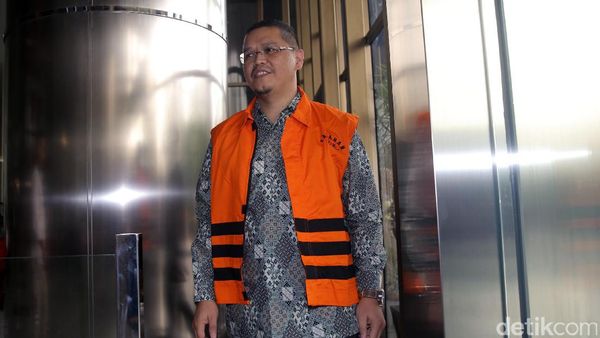 Pemeriksaan Perdana Yudi Widiana Adia