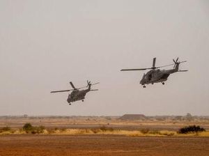 Pangeran Saudi Mansour bin Muqrin Tewas dalam Kecelakaan Helikopter Pangeran Saudi Mansour bin Muqrin Tewas dalam Kecelakaan Helikopter