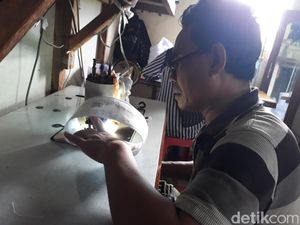 Musim Haji, Omzet Pengrajin Peci Naik 300 Persen