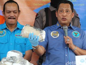 Ini Penyelundup dan Sabu yang Diamankan di Pluit