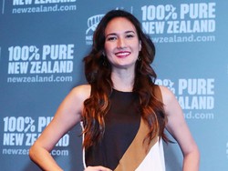 Nadine Chandrawinata Lega Bersaksi di Sidang Gatot Brajamusti