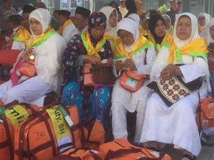 450 Calon Haji Embarkasi Makassar Mulai Masuk Asrama Haji